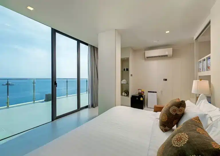 WLuxury-BedRoomPage-BedRoom2-2